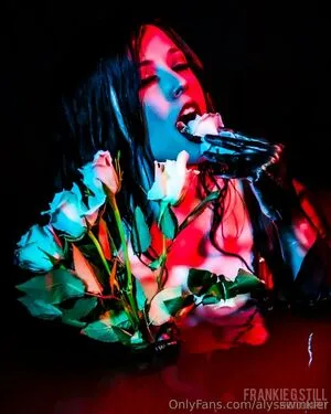 Alysswinkler OnlyFans Leaked Free Thumbnail Picture - #iUWgfnt5su