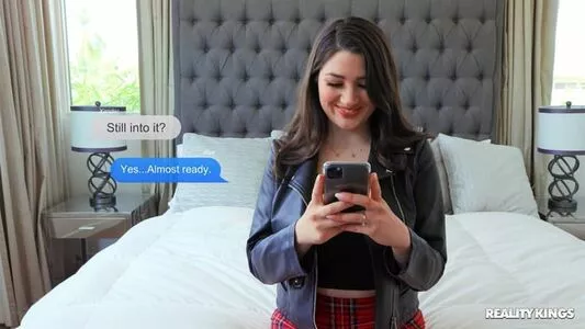 Alyx Star OnlyFans Leaked Free Thumbnail Picture - #lAwmcRuQF0