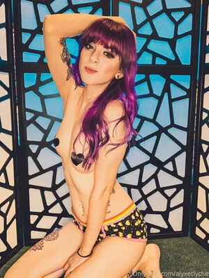 Alyxeclypse OnlyFans Leaked Free Thumbnail Picture - #2BReAA688m