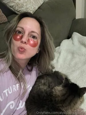 Alyxlibbycomedy OnlyFans Leaked Free Thumbnail Picture - #FWDgzX3vM2