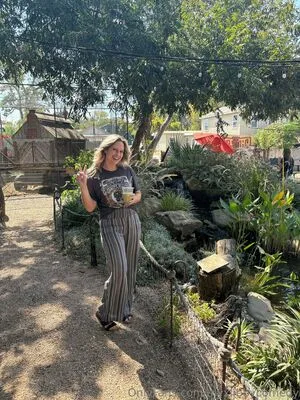 Alyxlibbycomedy OnlyFans Leaked Free Thumbnail Picture - #PswUFr18co