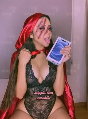 Ama Blitz OnlyFans Leaked Free Thumbnail Picture - #4XPgeMTHMB