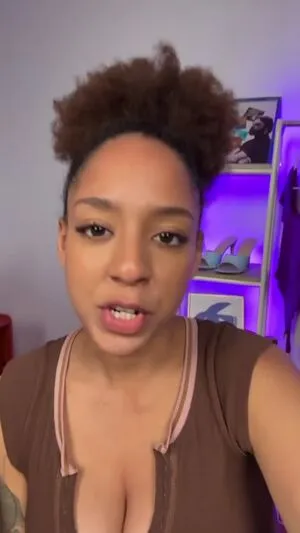 Amala Ekpunobi OnlyFans Leaked Free Thumbnail Picture - #G2dFSUFDyd