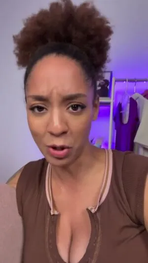 Amala Ekpunobi OnlyFans Leaked Free Thumbnail Picture - #RnikWUf0DU