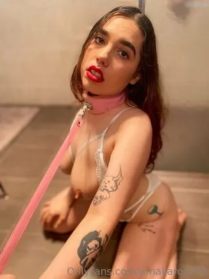 Amalia Rose OnlyFans Leaked Free Thumbnail Picture - #cUTttlesXA