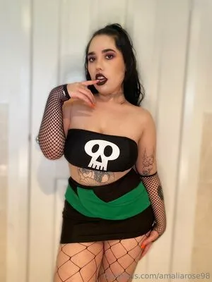 Amalia Rose OnlyFans Leaked Free Thumbnail Picture - #jxUIM4R6fr