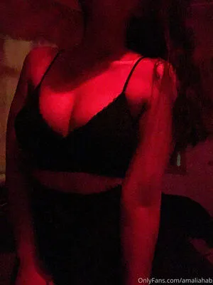 Amaliahab OnlyFans Leaked Free Thumbnail Picture - #qSI8a1ktF6