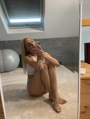 Amaliamarkova OnlyFans Leaked Free Thumbnail Picture - #5CKwFBj6DK