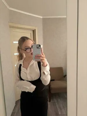 Amaliapatron OnlyFans Leaked Free Thumbnail Picture - #D2449RGLm1