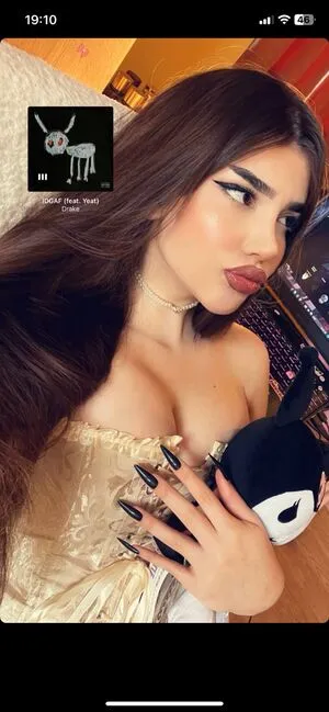 Amaliemfr OnlyFans Leaked Free Thumbnail Picture - #1tE5nhftYY