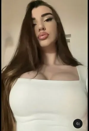 Amaliemfr OnlyFans Leaked Free Thumbnail Picture - #A3efV7VE0V