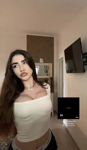 Amaliemfr OnlyFans Leaked Free Thumbnail Picture - #MAU8z2m8ea