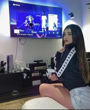 Amaliemfr OnlyFans Leaked Free Thumbnail Picture - #x1WfjCdBmf