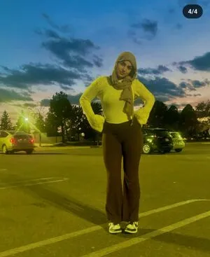 Amana Malki OnlyFans Leaked Free Thumbnail Picture - #7kJCVaiABI