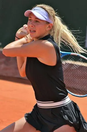 Amanda Anisimova OnlyFans Leaked Free Thumbnail Picture - #FACab2bsFF