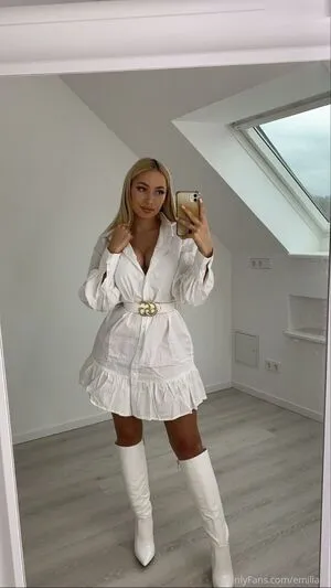 Amanda C Emilia OnlyFans Leaked Free Thumbnail Picture - #bHFdmD2yur