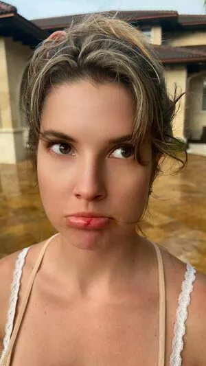 Amanda Cerny OnlyFans Leaked Free Thumbnail Picture - #0mFaleQmzT