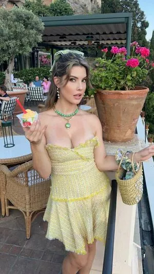 Amanda Cerny OnlyFans Leaked Free Thumbnail Picture - #2r7cEw1wVC