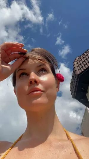 Amanda Cerny OnlyFans Leaked Free Thumbnail Picture - #3VwlLHtPaj