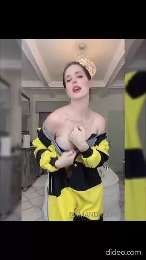 Amanda Cerny OnlyFans Leaked Free Thumbnail Picture - #6Dg10vl5pM