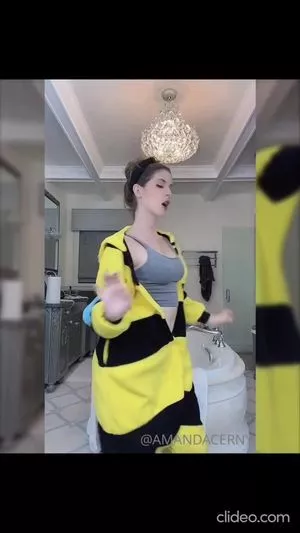 Amanda Cerny OnlyFans Leaked Free Thumbnail Picture - #8S7G16BJB1