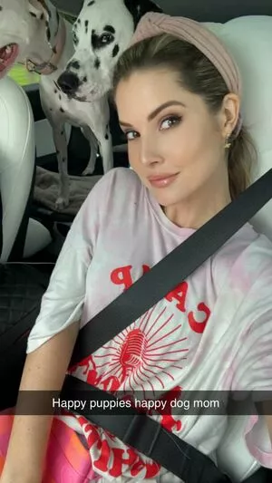 Amanda Cerny OnlyFans Leaked Free Thumbnail Picture - #AYUiAmSPIz