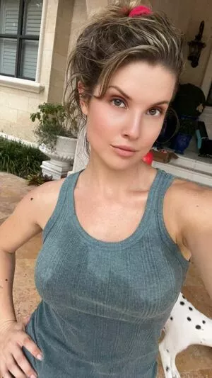 Amanda Cerny OnlyFans Leaked Free Thumbnail Picture - #AdaaqapKzZ