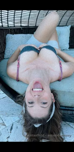 Amanda Cerny OnlyFans Leaked Free Thumbnail Picture - #B04Iuye2xn