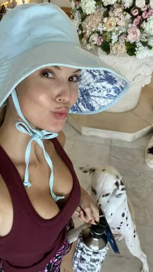 Amanda Cerny OnlyFans Leaked Free Thumbnail Picture - #G4Y7xy3vHx