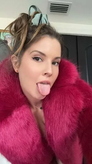 Amanda Cerny OnlyFans Leaked Free Thumbnail Picture - #djMRofwfFB