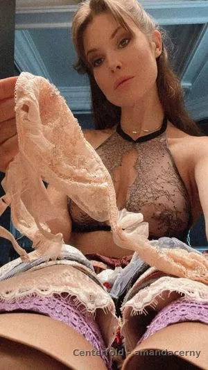 Amanda Cerny OnlyFans Leaked Free Thumbnail Picture - #yu9BHp5NAP