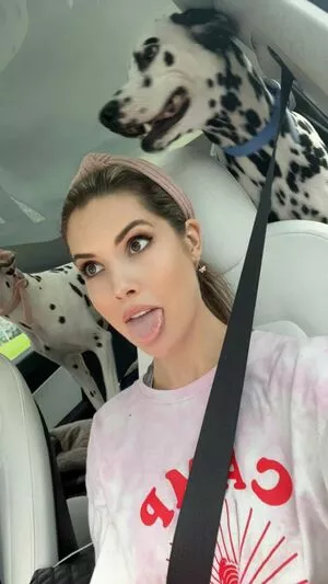 Amanda Cerny OnlyFans Leaked Free Thumbnail Picture - #zjYek9Fict