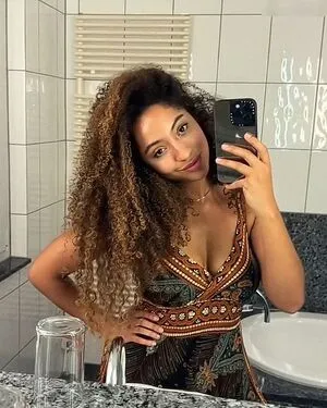 Amanda Ciss OnlyFans Leaked Free Thumbnail Picture - #AbaG24mnOG