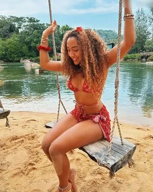 Amanda Ciss OnlyFans Leaked Free Thumbnail Picture - #PMmqIzeR9q