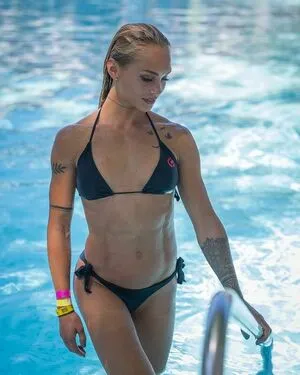 Amanda Essen OnlyFans Leaked Free Thumbnail Picture - #4M6UqJrunv
