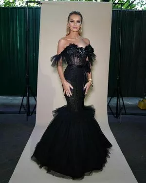 Amanda Holden OnlyFans Leaked Free Thumbnail Picture - #0XSMkzuJNs