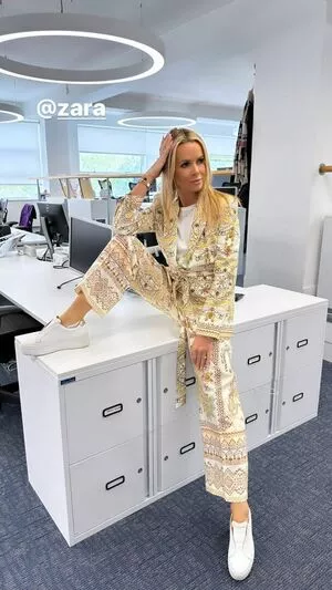 Amanda Holden OnlyFans Leaked Free Thumbnail Picture - #17kuI9jpXu