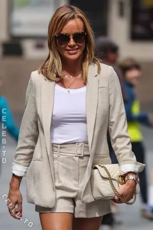Amanda Holden OnlyFans Leaked Free Thumbnail Picture - #1bHm4Thcwi