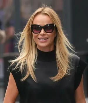 Amanda Holden OnlyFans Leaked Free Thumbnail Picture - #3sMAHMsOoG