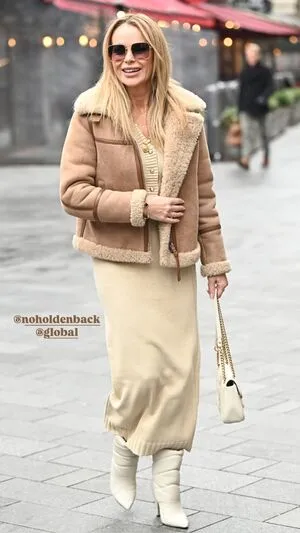 Amanda Holden OnlyFans Leaked Free Thumbnail Picture - #CND15qfYBQ