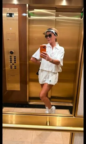 Amanda Holden OnlyFans Leaked Free Thumbnail Picture - #DxbltcAYTM