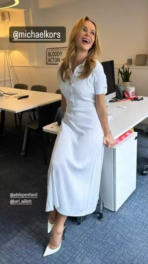 Amanda Holden OnlyFans Leaked Free Thumbnail Picture - #E4pyUbuqR9