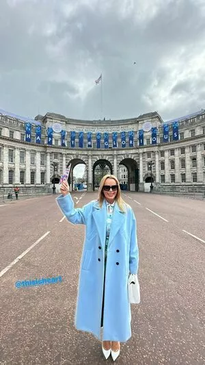 Amanda Holden OnlyFans Leaked Free Thumbnail Picture - #EgjIV6mK8A