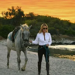 Amanda Holden OnlyFans Leaked Free Thumbnail Picture - #FC2CY2UZ6b