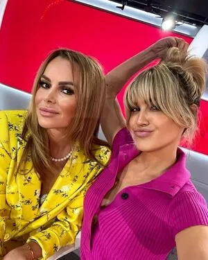 Amanda Holden OnlyFans Leaked Free Thumbnail Picture - #IC1AKd01MB