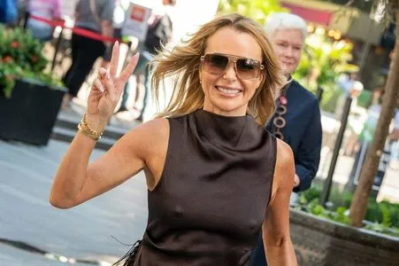 Amanda Holden OnlyFans Leaked Free Thumbnail Picture - #IkaeDVKmAF
