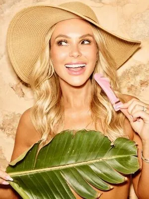 Amanda Holden OnlyFans Leaked Free Thumbnail Picture - #JyXWVVKCyj