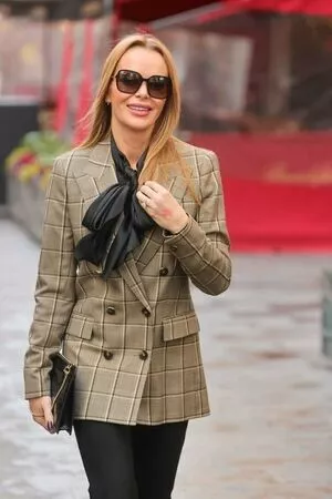 Amanda Holden OnlyFans Leaked Free Thumbnail Picture - #K9NC2SkUA7