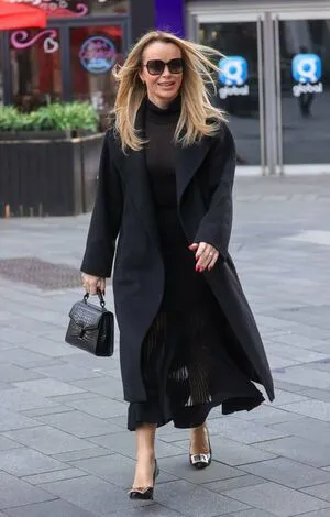 Amanda Holden OnlyFans Leaked Free Thumbnail Picture - #OwUozy9D50