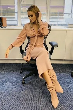 Amanda Holden OnlyFans Leaked Free Thumbnail Picture - #P44hGS0BH1